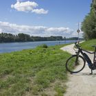 Radtour am Rhein entlang