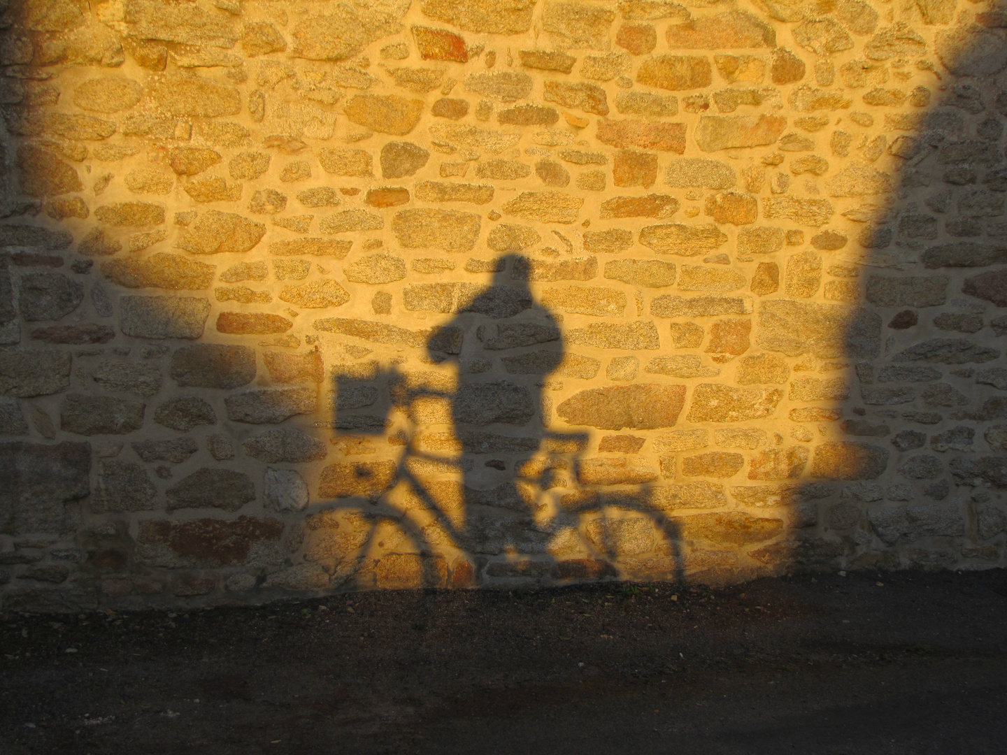 Radtour im Sonnenaufgang