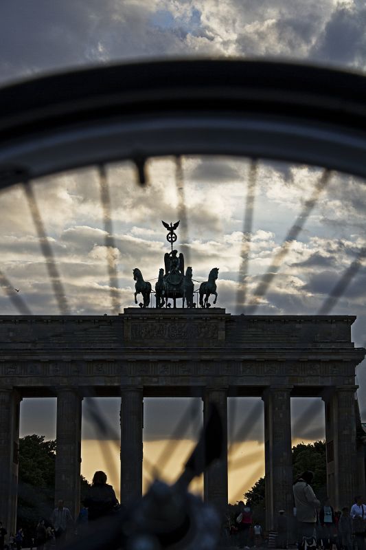 Radunfall vor dem Brandenburger Tor