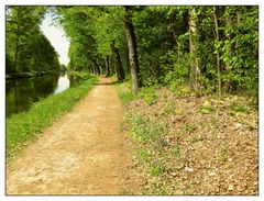 Radweg am Kanal