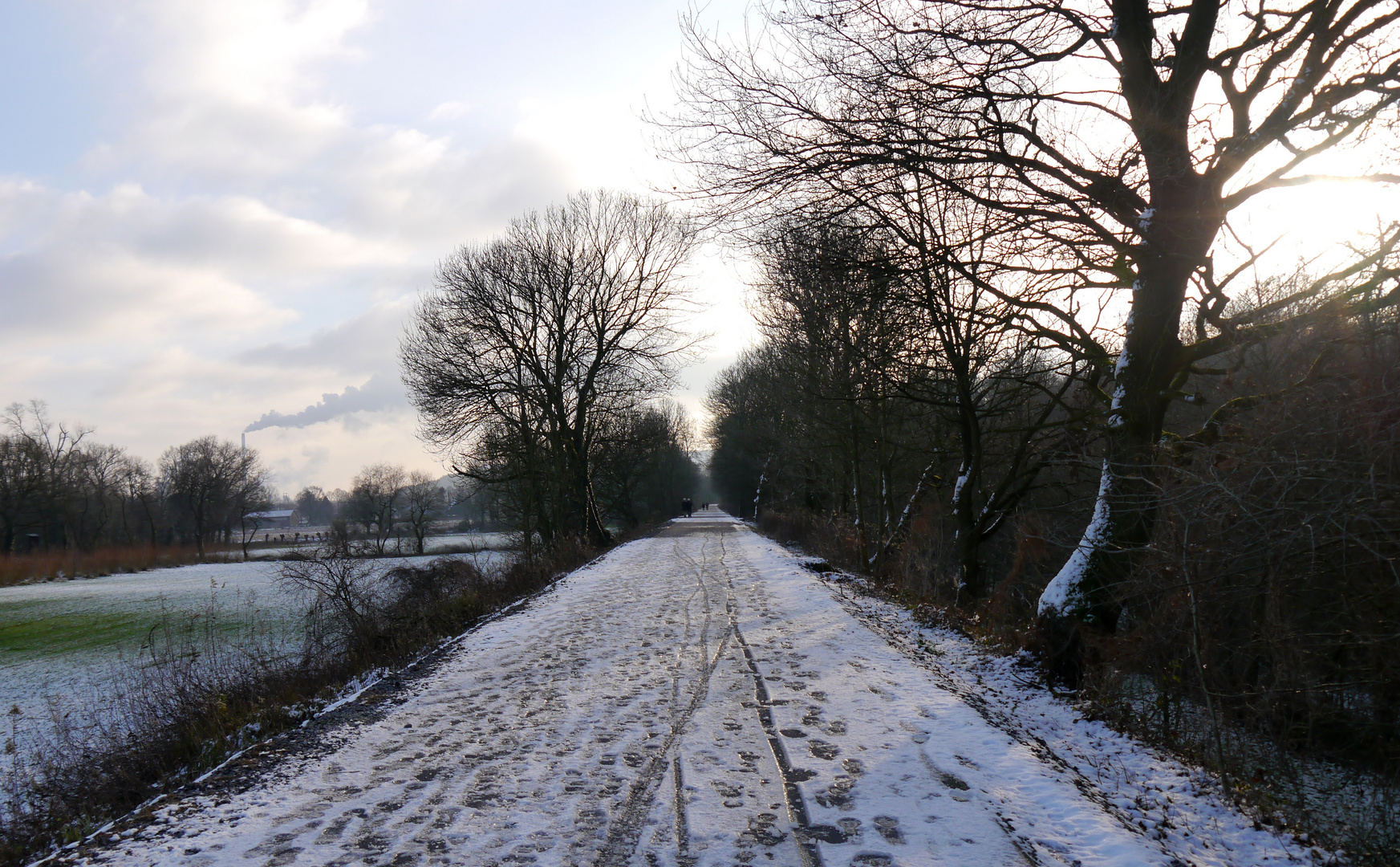 Radweg Zechenbahn General Blumenthal im Mini-Winter