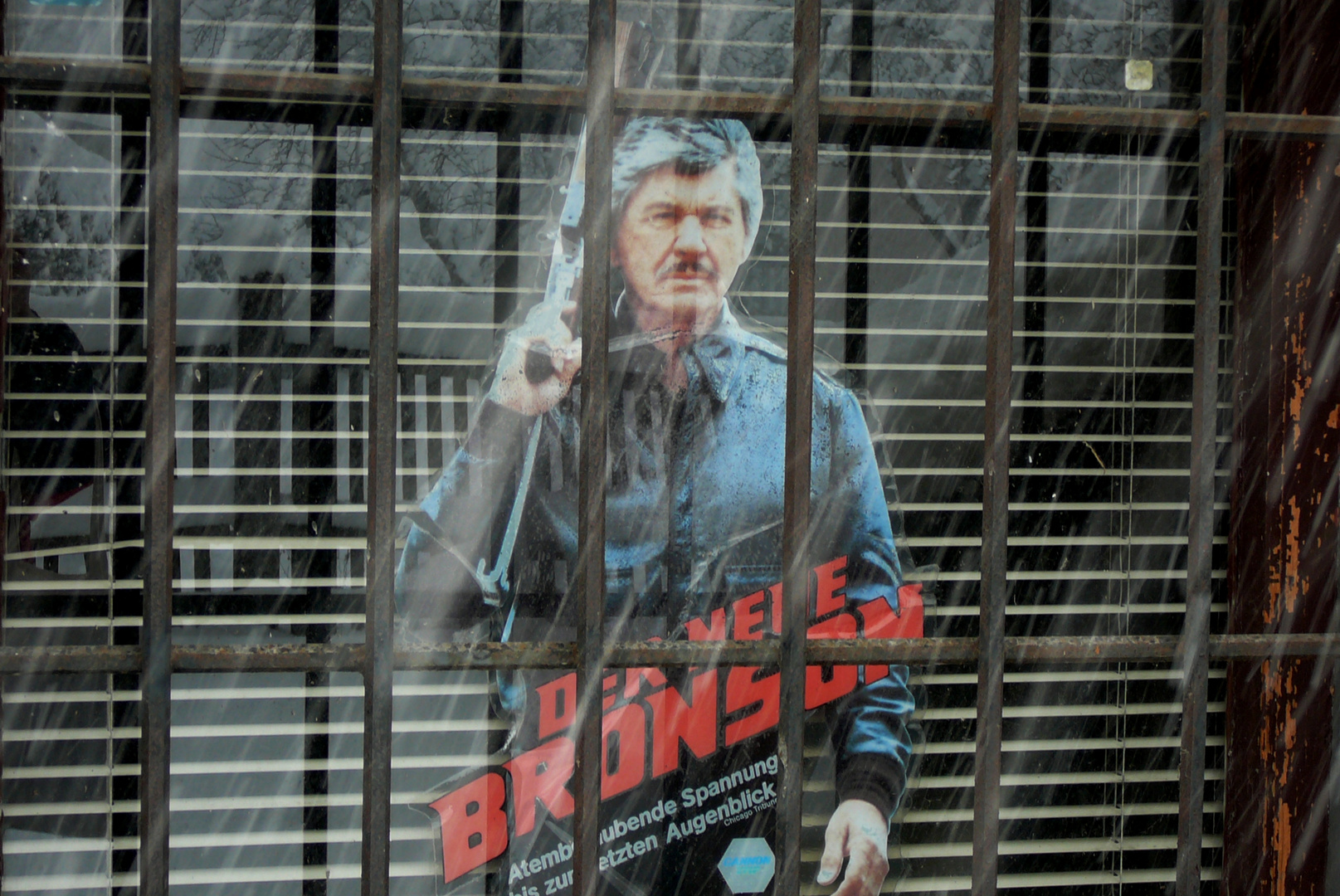 Rächer Charles Bronson hinter Gittern