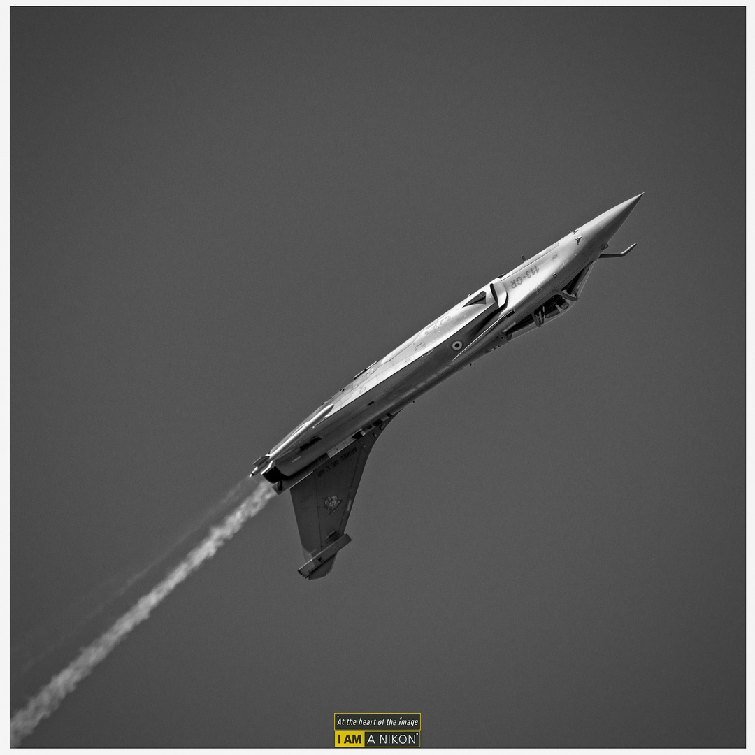 Rafale Solo Display at Valence Chabeuil