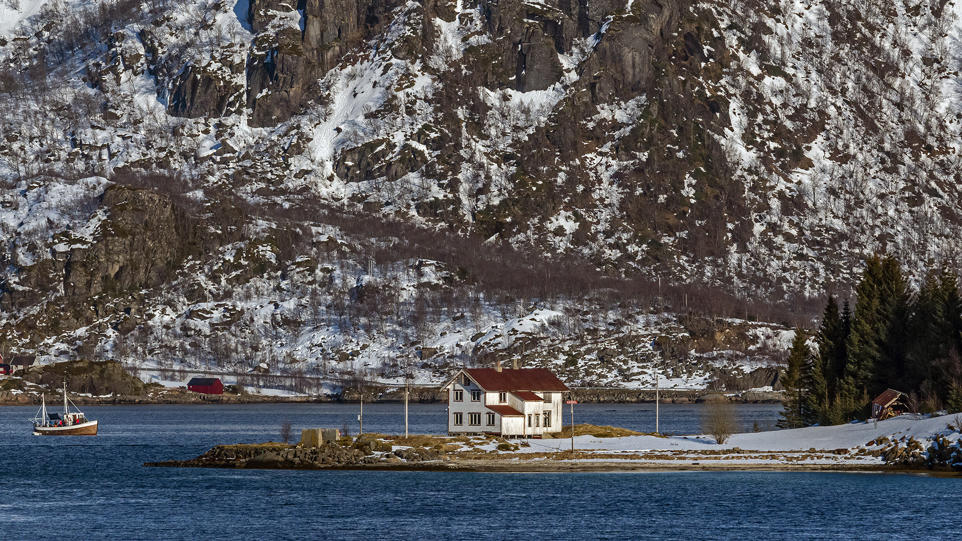 RAFTSUND - MY HOME IS MY ISLAND