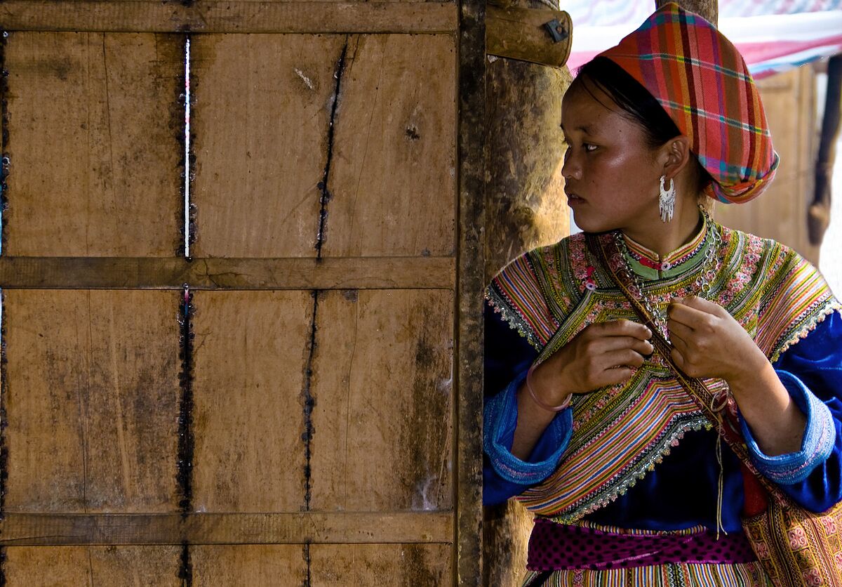 ragazza  al bac-ha market