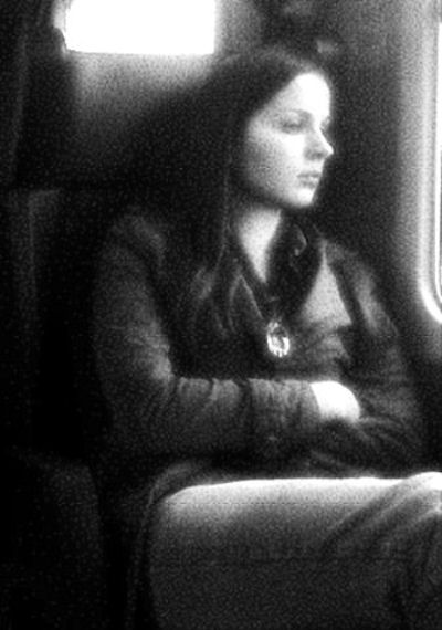 Ragazza in treno