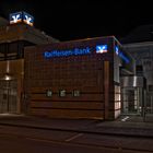 Raifeisenbank Eschweiler bei Nacht