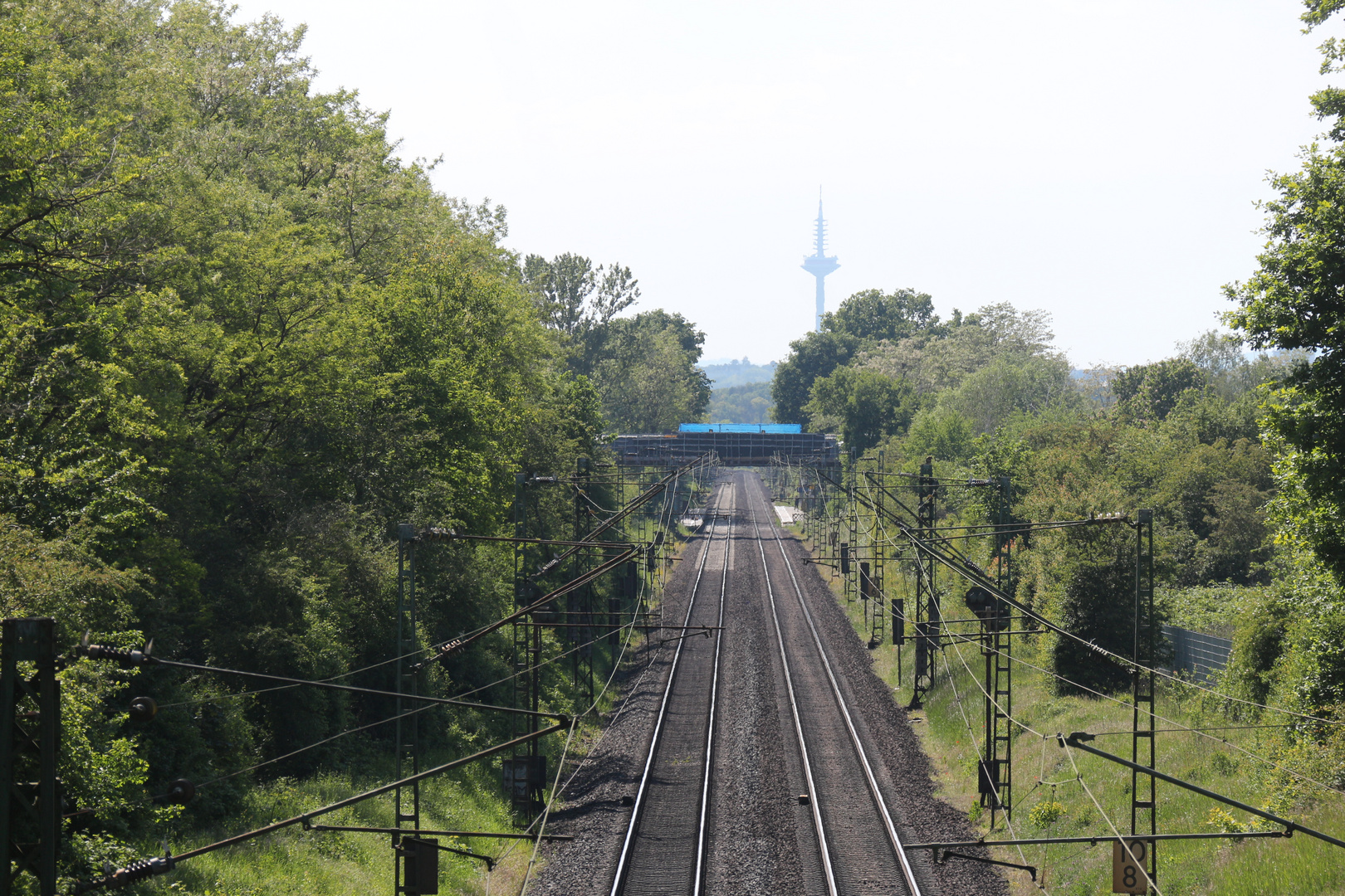 Rail and Frankfurt