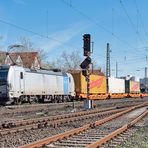 Railpool-Vectron mit KLV-Zug