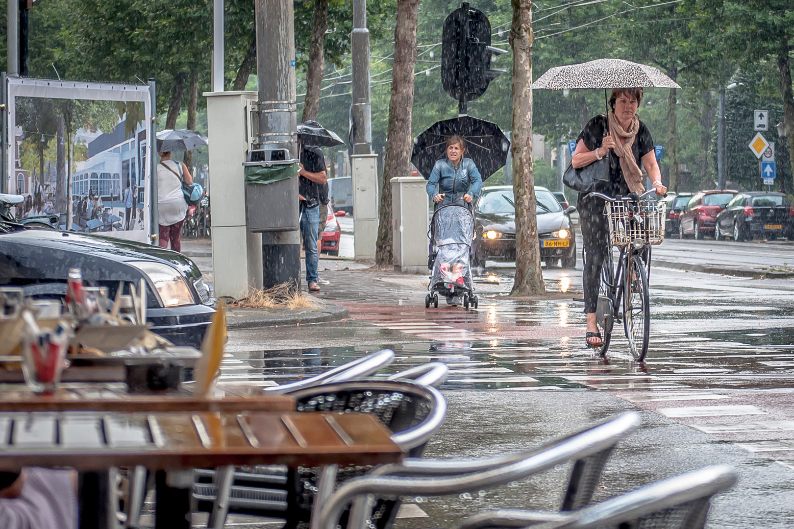 RAIN IN AMSTERDAM II