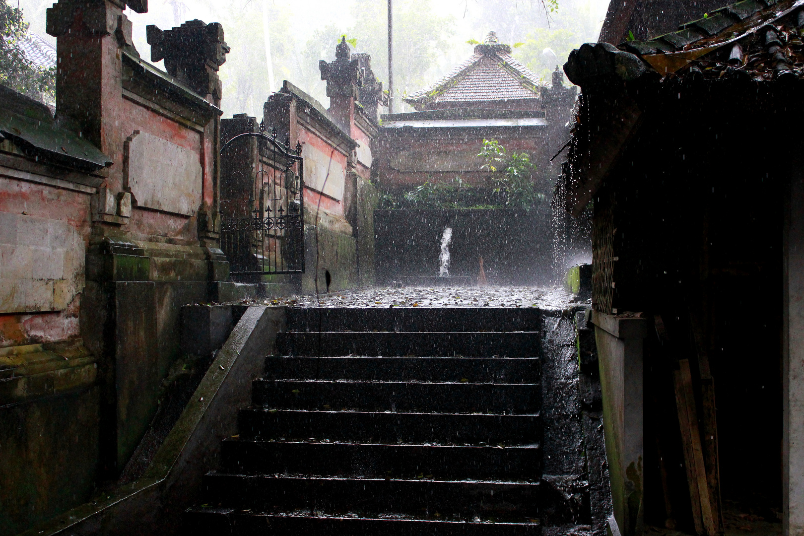 Rain - Pura Kehen in Bali