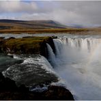 Rainbow at the Godafoss II