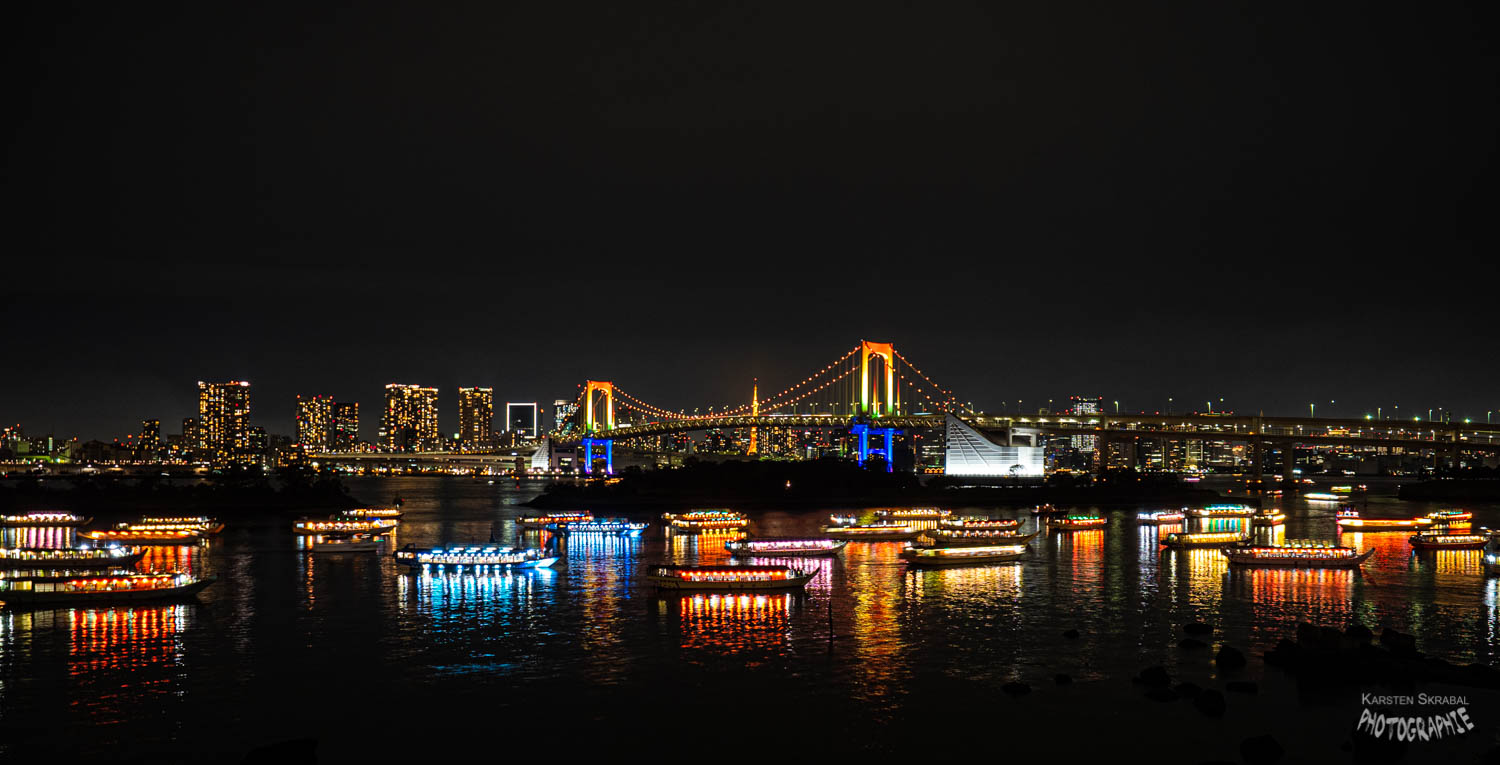 Rainbow Bridge in Tokio