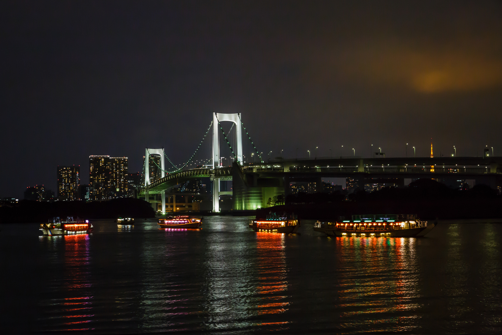 Rainbow bridge in Tokyo