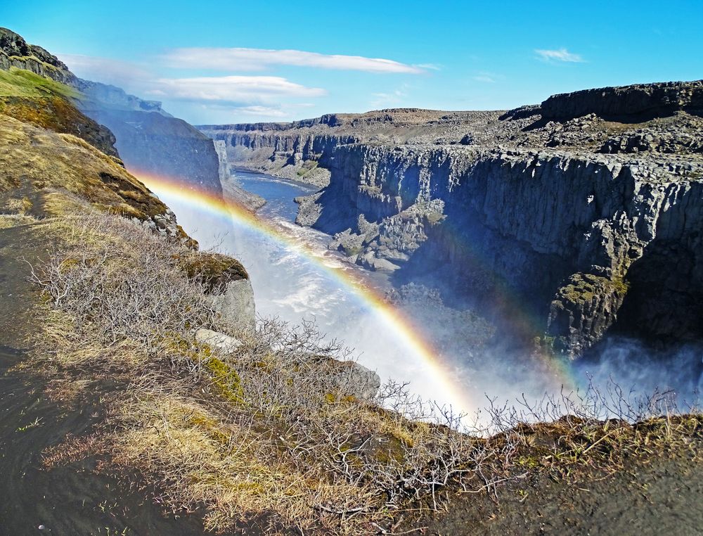 Rainbow seen at Icelandic Waterfall
