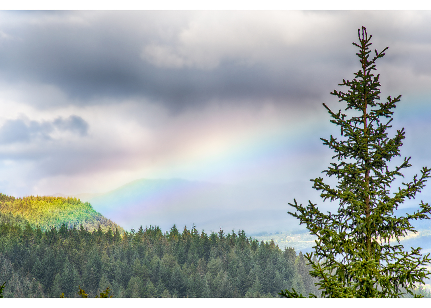 Rainbow_at Pine Cone Point