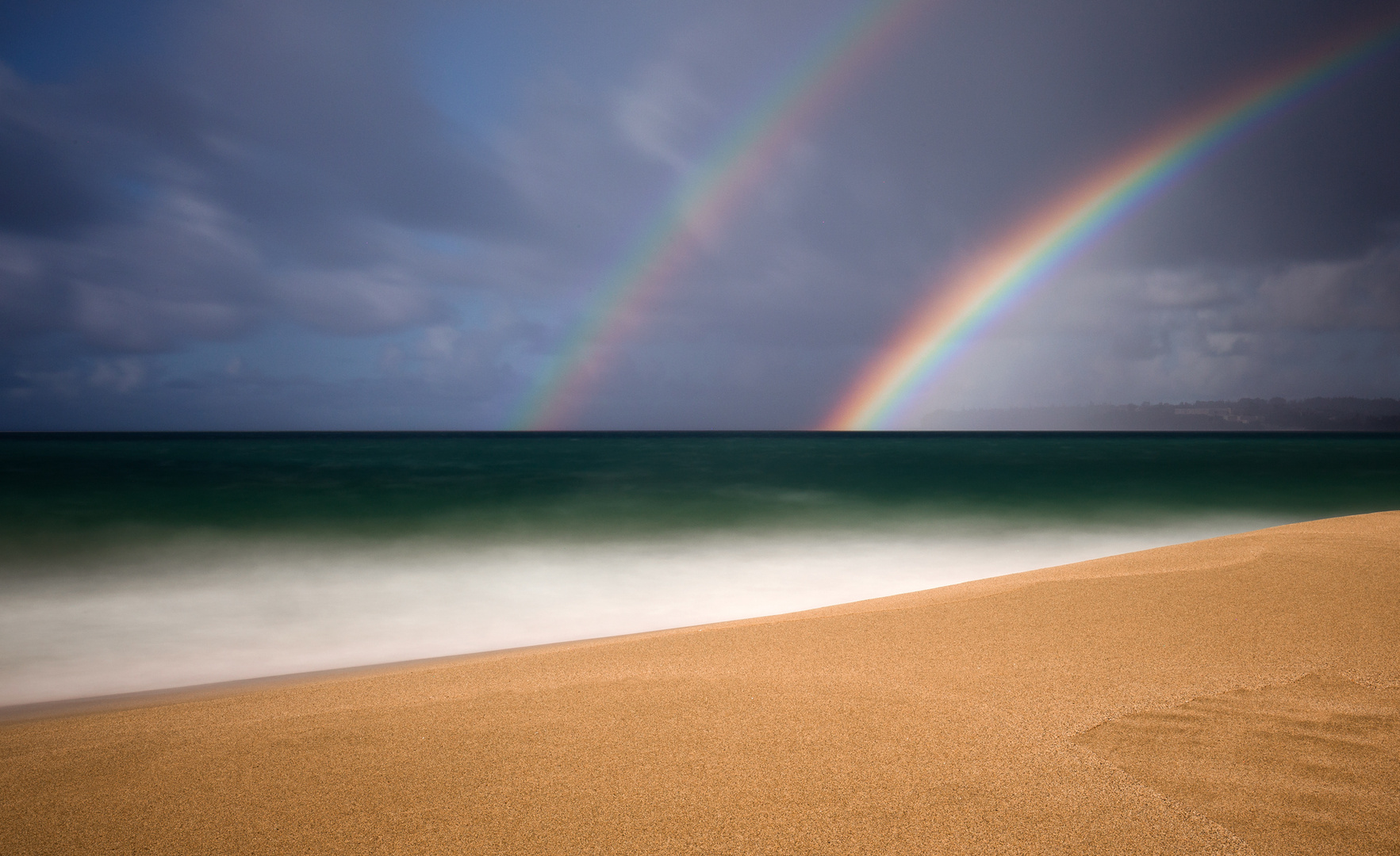 Rainbows at Makahoa Point