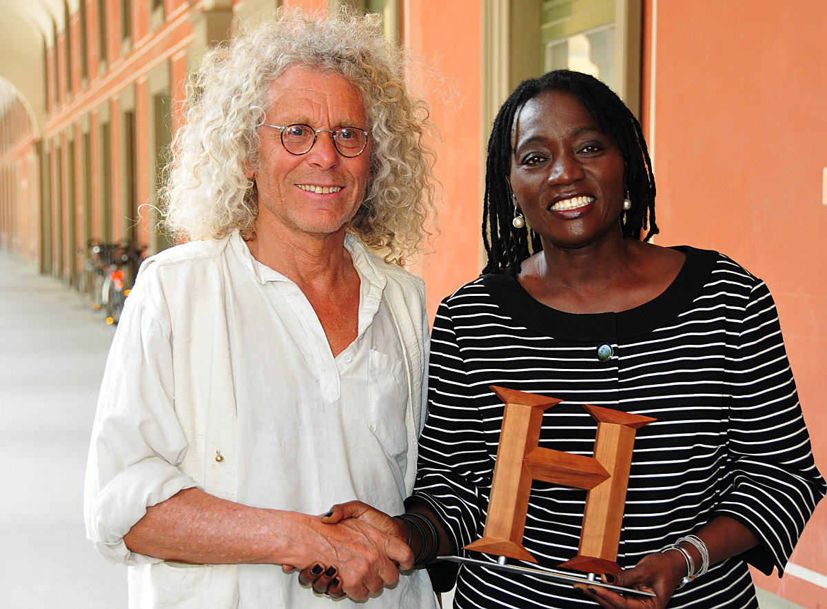 Rainer Langhans und Auma Obama 2011