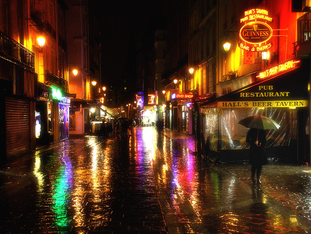 Rainy night in Paris