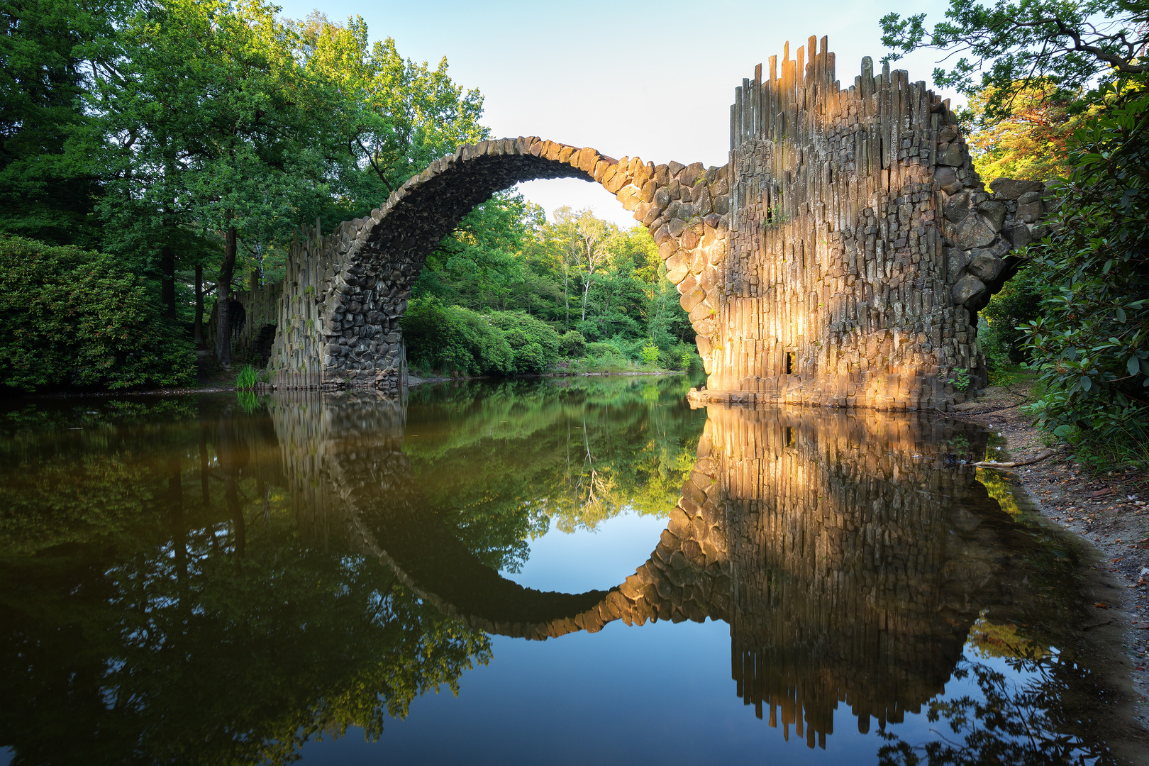 [rakotzbrücke...]