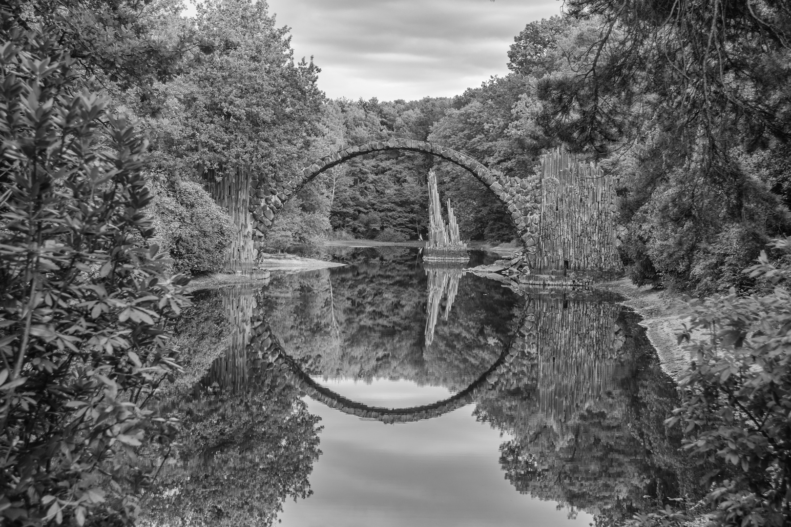 Rakotzbrücke b/w