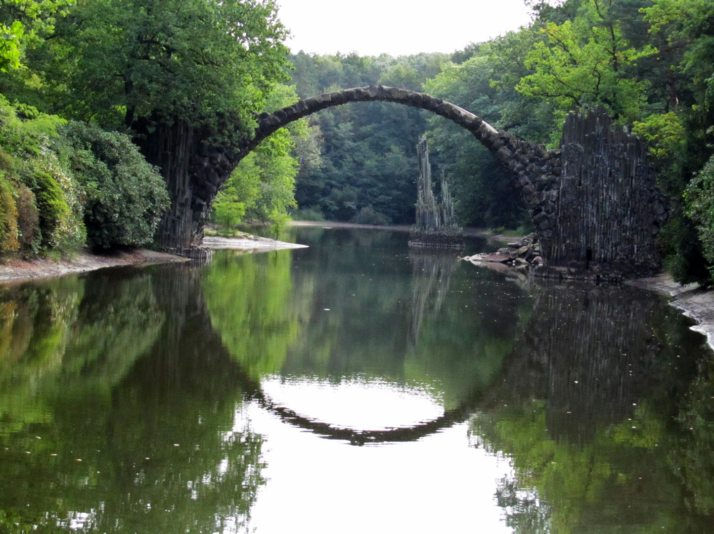 Rakotzbrücke im Kromlauer Park