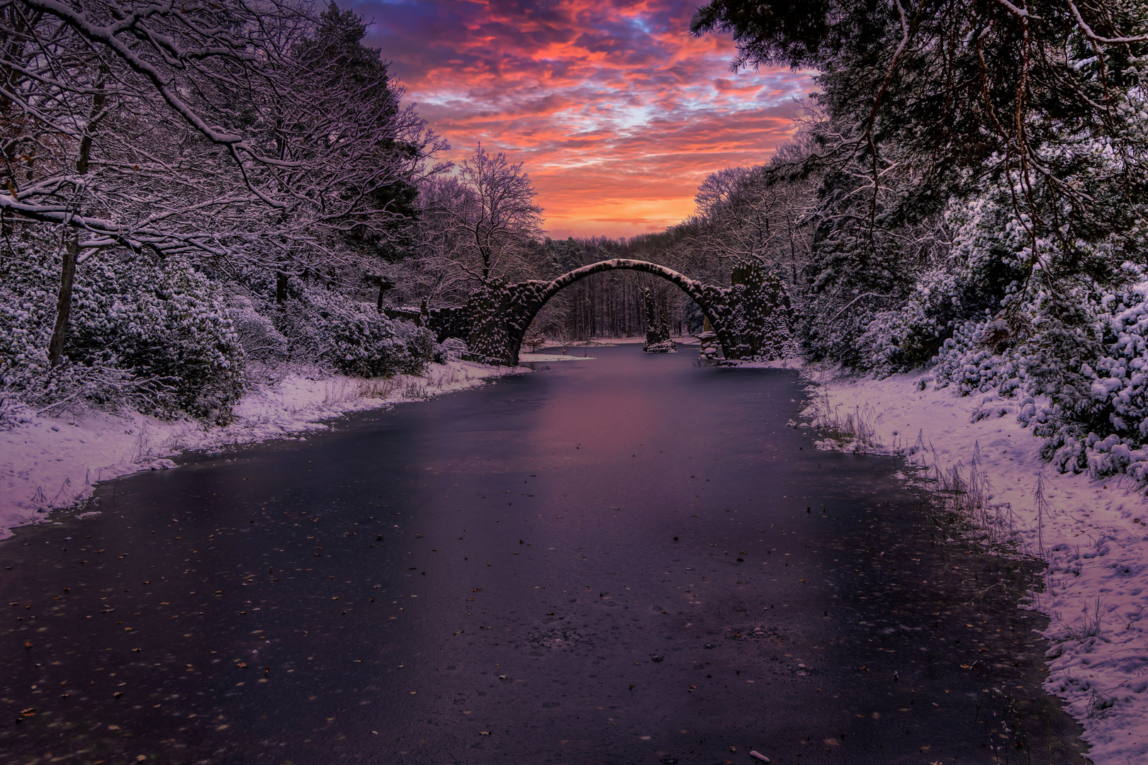 Rakotzbrücke im Winter