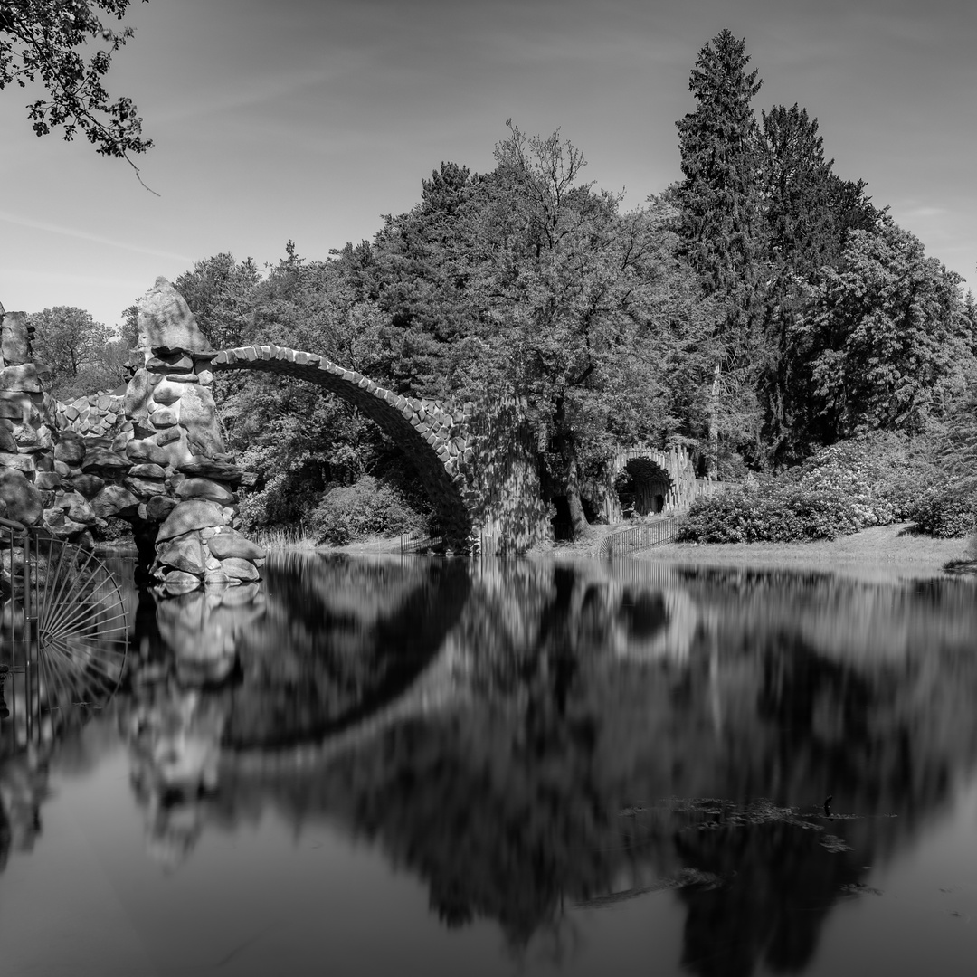 Rakotzbrücke sw