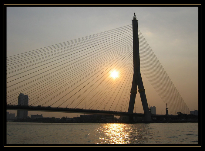 Rama VIII Bridge - Bangkok