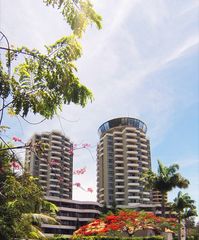 Ramada Plaza Hotel - Nouméa