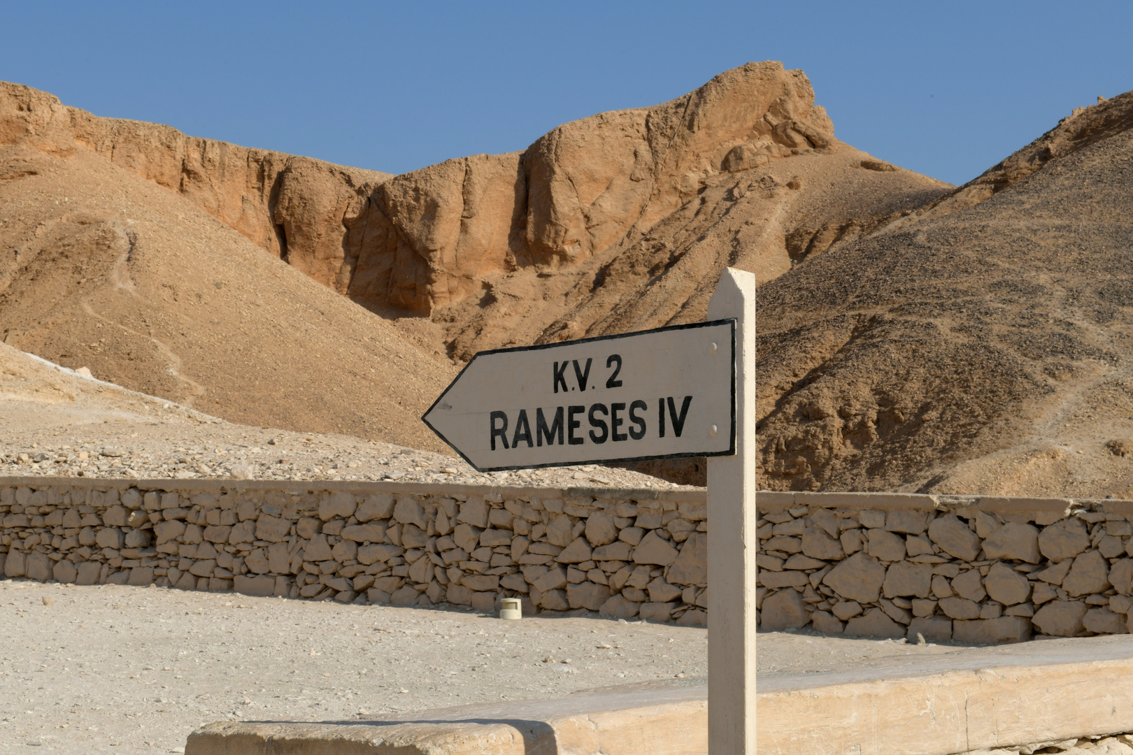 Rameses IV, 01