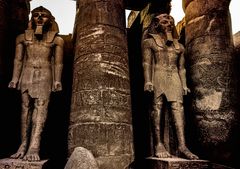 Ramses II im Luxor Tempel