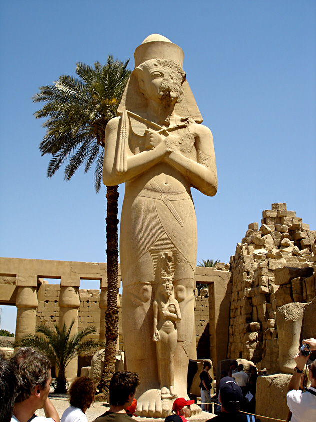 Ramses II. mit Tochter Merit-Amun