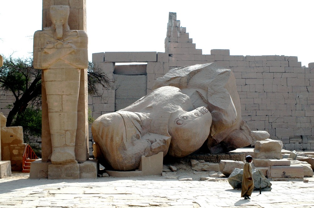 Ramses II. und einer seiner Erben