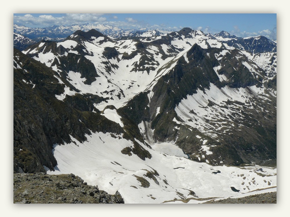 Rando Montvalier 2838m le 30 juin 2013.Etape N°11 : Du sommet vue sur ....