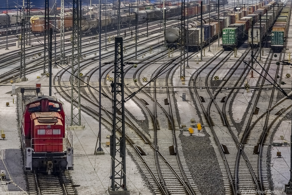 Rangierbahnhof Maschen @ night - die kleine macht mal Pause