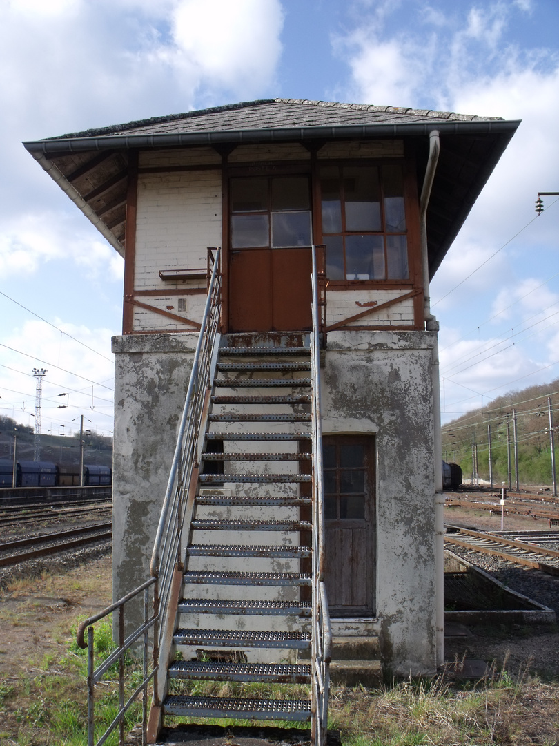 Rangierstellwerk in Apach/Frankreich, Außenansicht