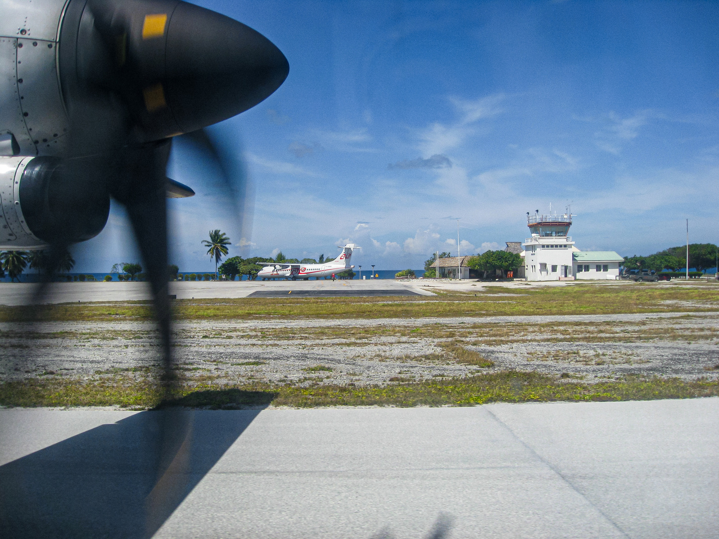 Rangiroa Airport