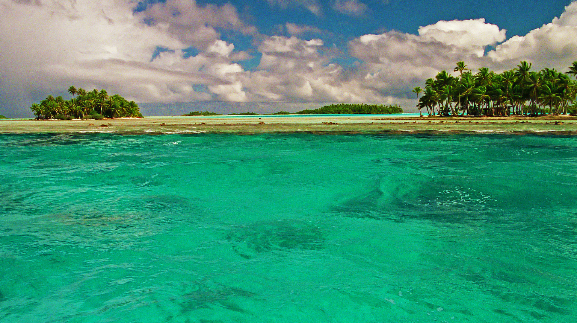 RANGIROA TUAMOTU ATOLL