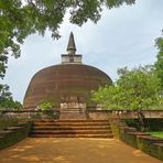 Rankoth Vehera Stupa