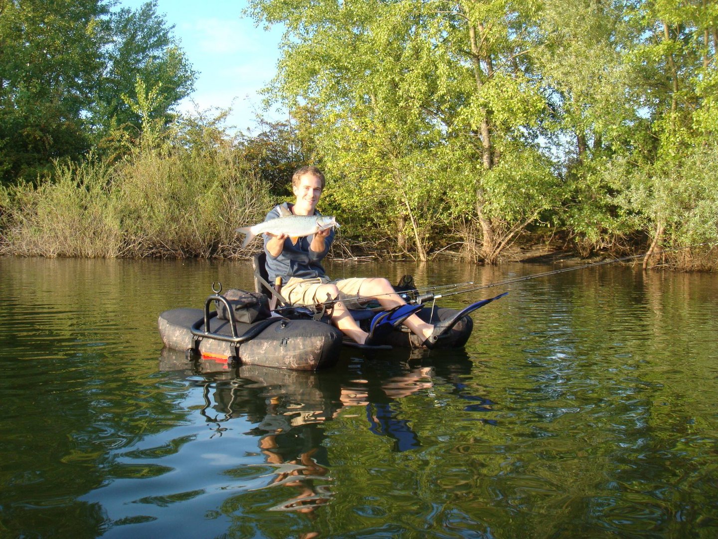 Rapfen vom Pontoon Boat