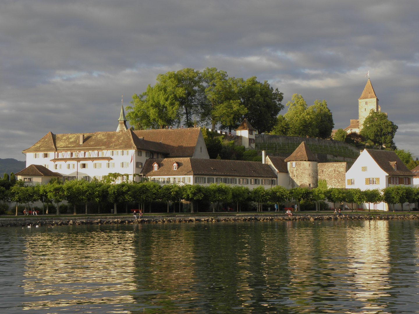 Rapperswil im Abendlicht