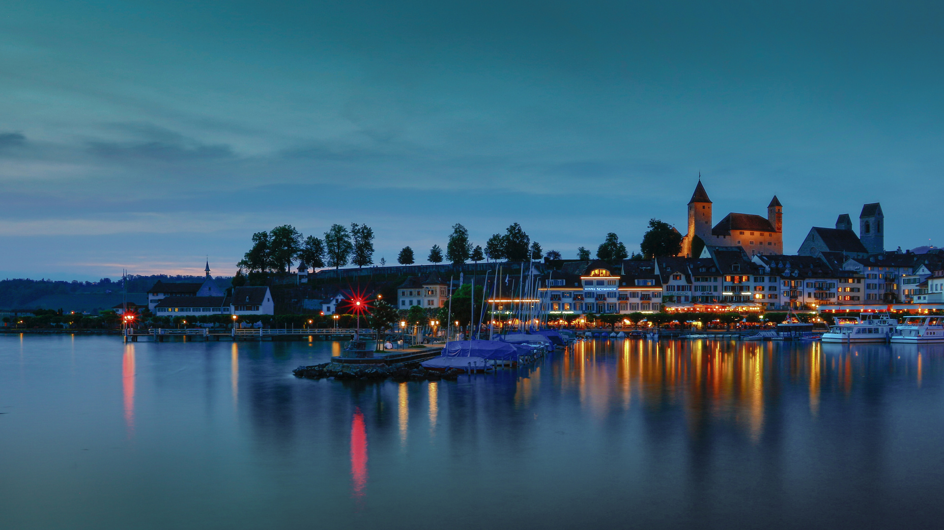 Rapperswil in der blauen Stunde