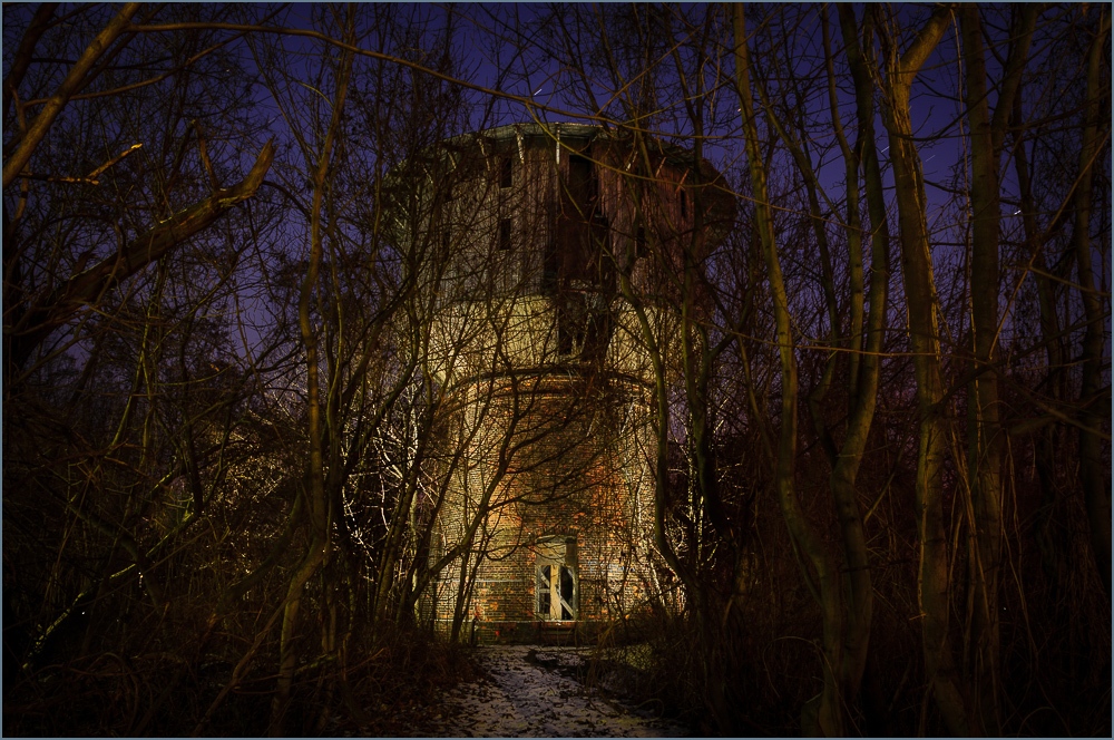 Rapunzel-Dornröschen-Schloss-Turm