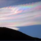 rare phénomène de nuages irisés ...