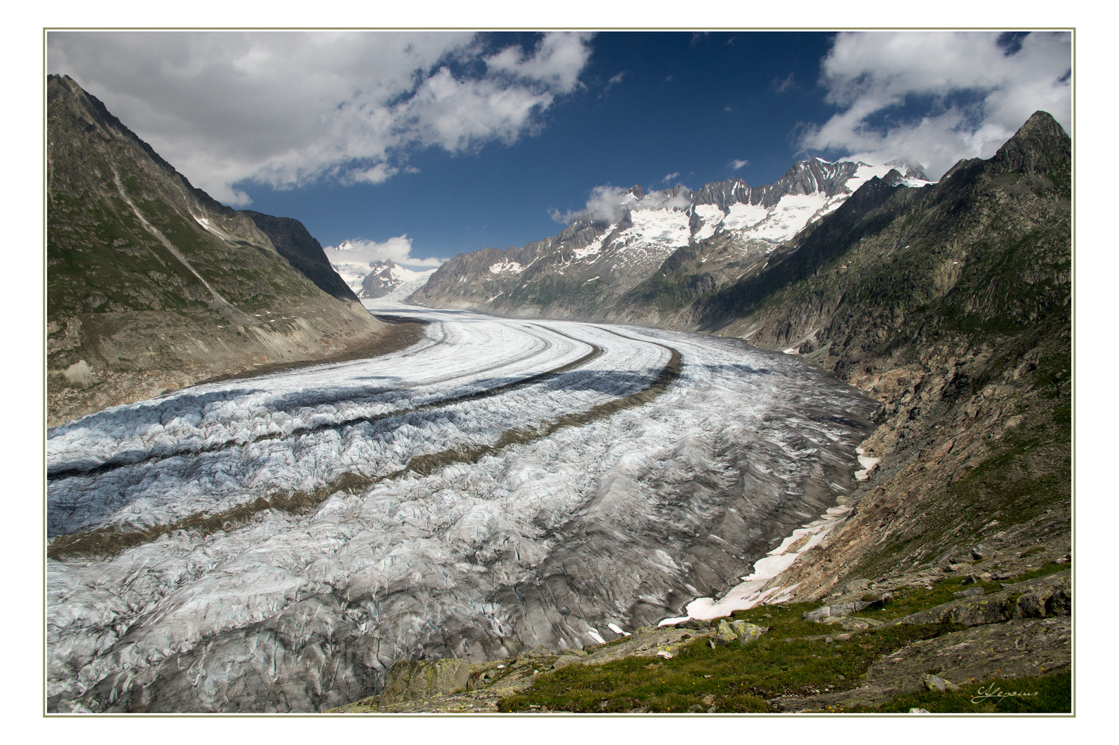 Rasante Kurvenfahrt am Aletsch