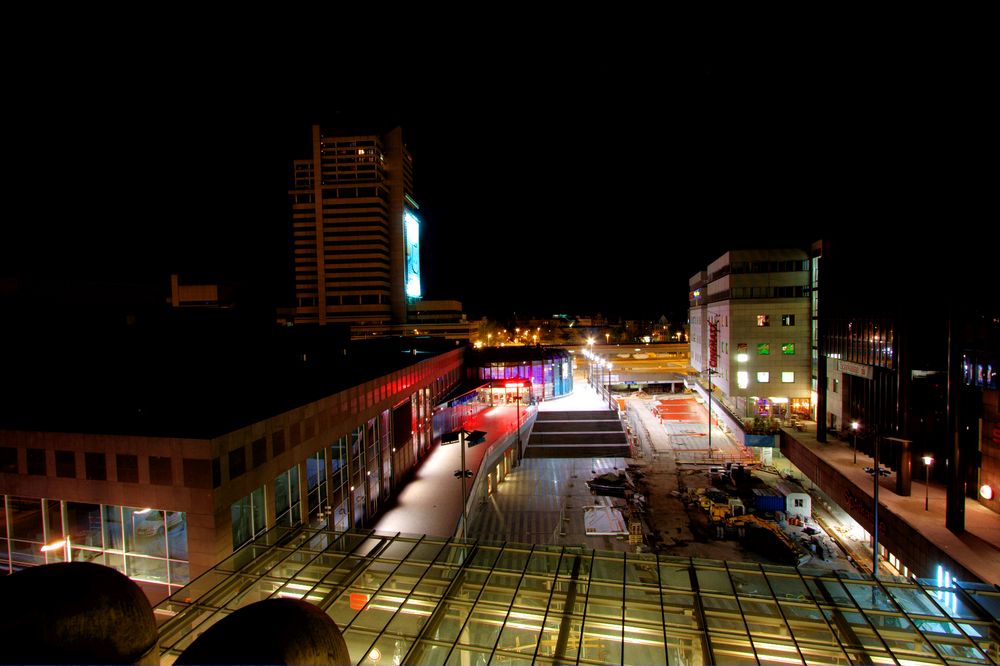 Raschplatz in Hannover bei Nacht