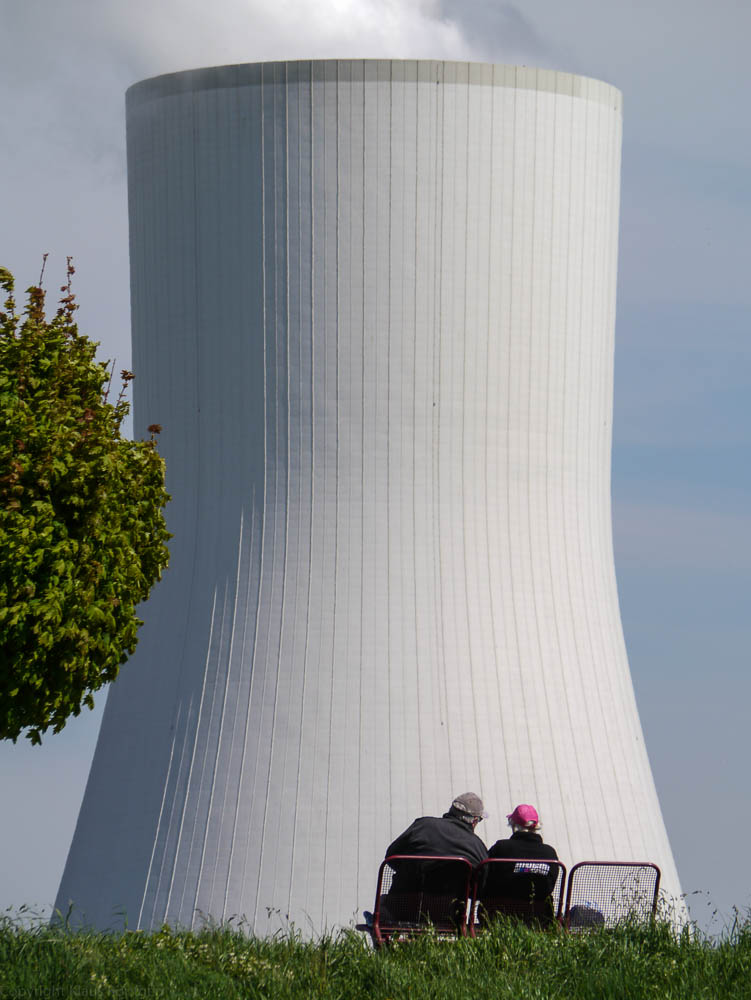 Rast am Kühlturm