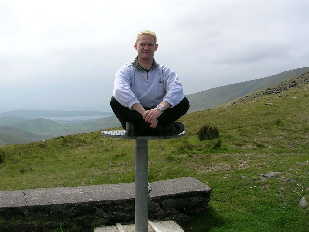 Rast auf dem Thron am Connor Pass / Dingle