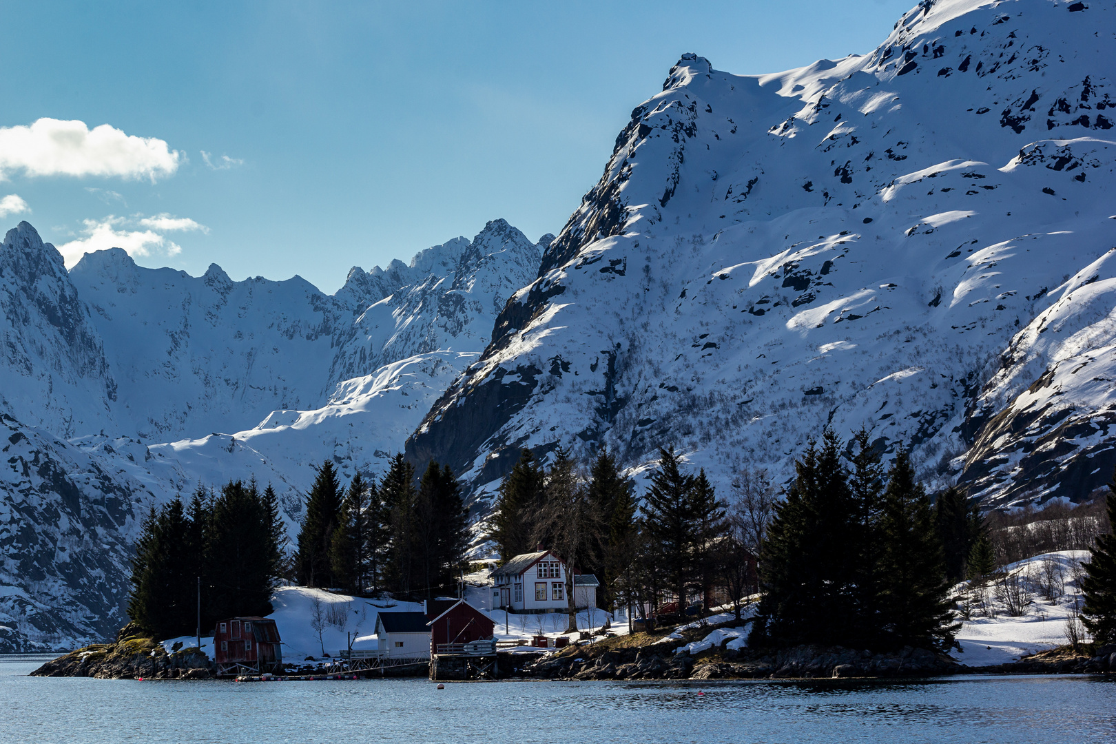 Ratfsund kurz vor dem Trollfjord